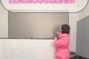 投影仪幕布无法自动打开？手动操作步骤是什么？
