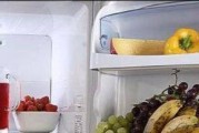 冰箱故障导致食物变质，如何正确清洗（解决冰箱故障带来的麻烦）