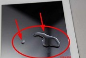 电脑有一滴水声音很大怎么回事？原因是什么？