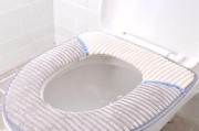 如何正确套用坐便器坐垫（关键步骤）