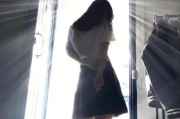 逆光环境下拍照手机如何调整设置？