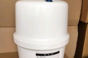 净水器水罐拆卸方法（轻松学会拆卸净水器水罐）