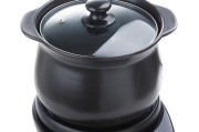 电饭煲电盘进水了怎么办（教你应对电饭煲电盘进水的突发情况）