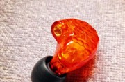 蓝牙耳机琥珀正确佩戴方法是什么？图解步骤详细吗？
