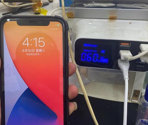 手机充电困扰？教你解决充电问题的方法！（如何解决手机无法正常充电的烦恼）