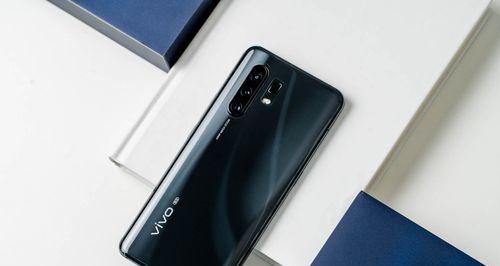如何轻松截屏vivoX30Pro（全面解析vivoX30Pro截屏技巧及注意事项）