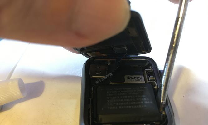 如何选择适合的品牌换电池，提升iPhone的使用寿命（推荐几款可靠的换电池品牌，让你的iPhone焕发第二春）