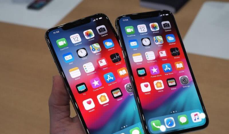 iOS13分屏功能开启方法（如何在iOS13上使用分屏功能提升工作效率）