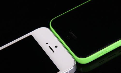 不同机型下的iOS15体验对比（探究不同机型用户在使用最新iOS15系统时的感受与差异）