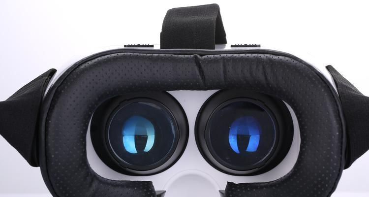 教你自制VR眼镜——打造沉浸式虚拟现实体验（用简易材料，轻松DIY你的VR眼镜，享受身临其境的视觉盛宴）