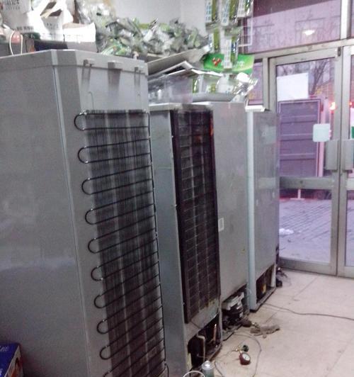 冰箱不制冷的检查与维修方法（故障排查、维修技巧和常见问题解决）