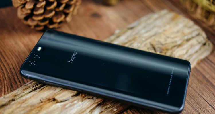 如何清理honor10后台应用（轻松提升手机性能，释放更多内存）