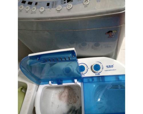 解决双缸洗衣机漏水问题的有效方法（针对双缸洗衣机漏水情况的应对措施及预防措施）