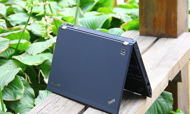 ThinkPadX220i笔记本如何更换风扇？（详细教程帮助您轻松完成风扇更换，让笔记本保持良好散热状态）