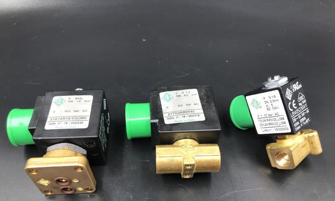 咖啡机压缩不灵的原因及解决方法（探索咖啡机压缩不灵的背后问题）
