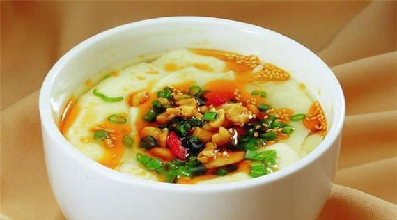豆腐脑制作方法完整过程（配料与步骤详解）