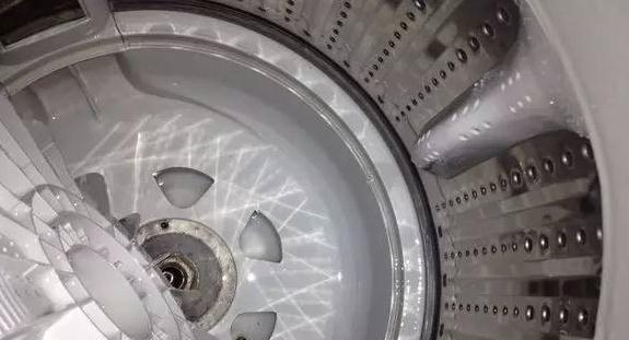 洗衣机水封检测方法解析（从水封的作用到检测方法）