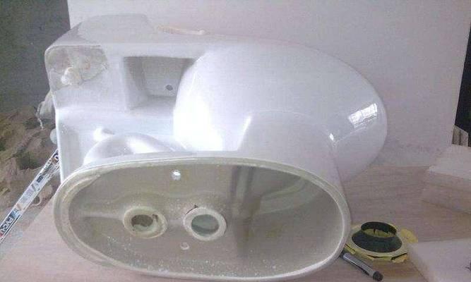 马桶进水管漏水维修指南（解决马桶进水管漏水的实用方法）