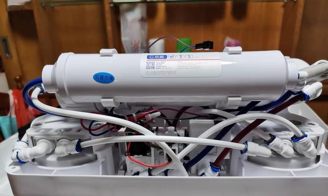 净水器噪音大的原因及解决方法（深入分析净水器噪音大的原因）