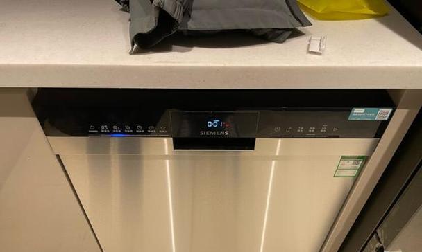洗碗机进水不停的原因及解决方法（探究洗碗机进水不停的根本原因与解决方案）