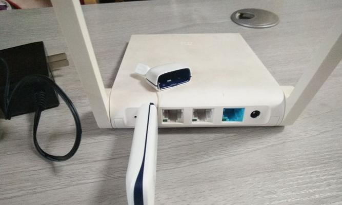 无线WiFi路由器的使用指南（让你轻松连接网络的必备设备）