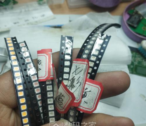 探秘U盘写保护开关的原理（揭开U盘写保护开关的神秘面纱）