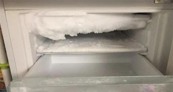 冰箱结冰后的最佳处理方法（保持清洁与高效使用冰箱结冰后怎么处理的）