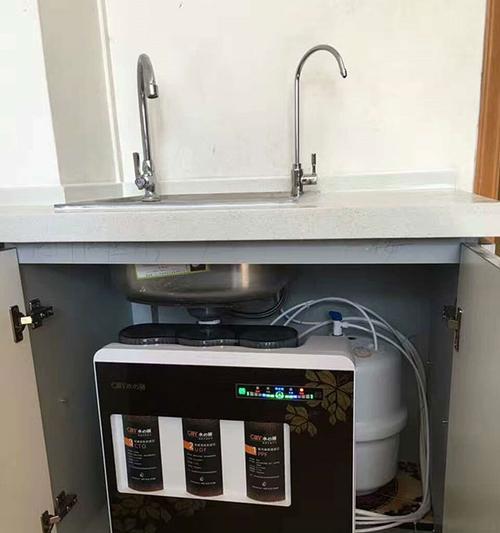利用净水器储水罐的打压方法提高水质（水质净化新技术）