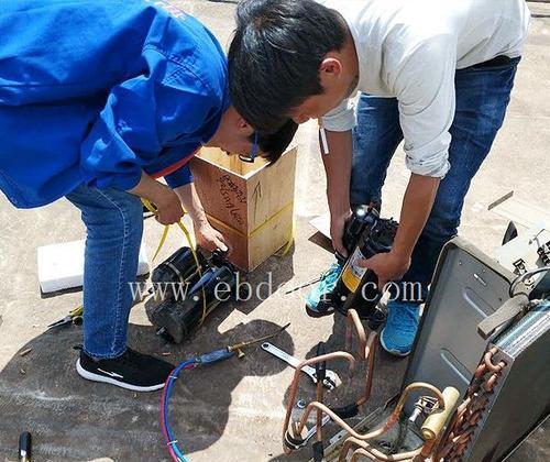 中央空调修理指南（解决中央空调故障的实用技巧）