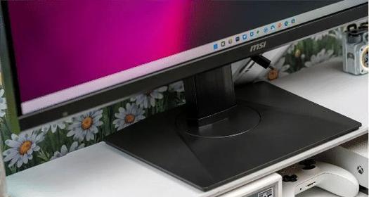 探究显示器灰蒙蒙的原因（影响显示器画面清晰度的因素及解决方法）