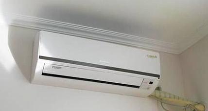 冬天开空调的注意事项（保持室内温暖）