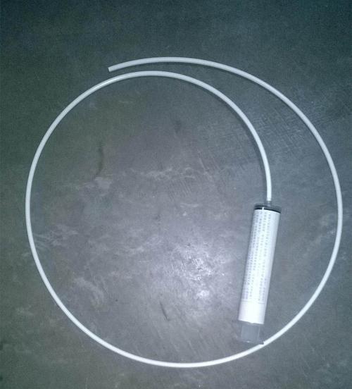 电冰箱水管堵塞的疏通方法（快速解决水管堵塞问题的技巧）