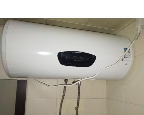 阿里斯顿热水器出现E1故障的原因解析（E1故障解析及故障排除方法）