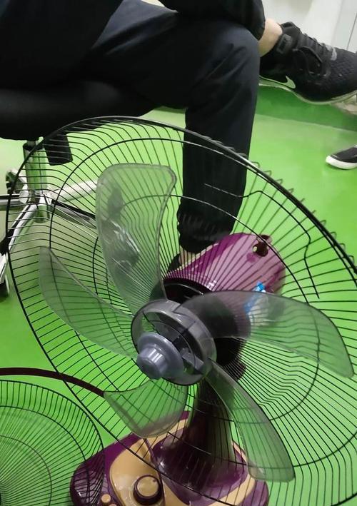 风扇起动慢的原因及解决方法（揭秘风扇启动缓慢的根本原因）