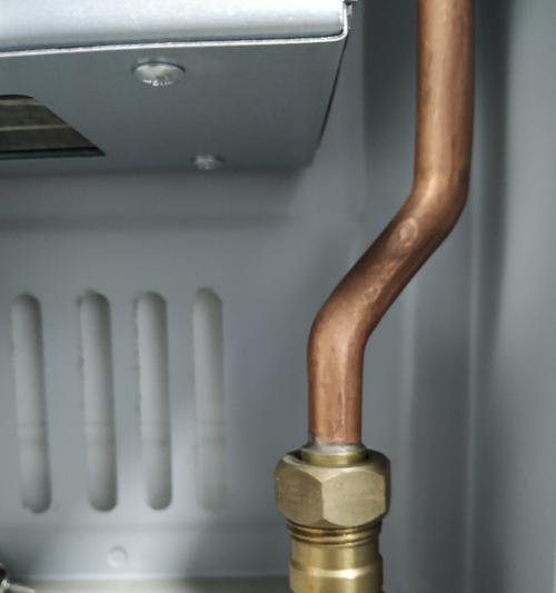 家用老式热水器清洗方法（教你轻松清洁老式热水器）