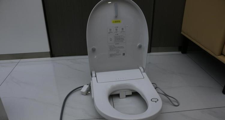 智米智能马桶自动冲水故障维修方法（解决马桶不能自动冲水的常见问题及解决方案）