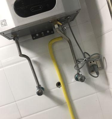 热水器水压突然变低的原因及应对方法（教你解决热水器水压突然变低的烦恼）