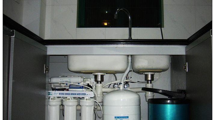 净水器里的水养鱼（如何利用净水器内的水养鱼）