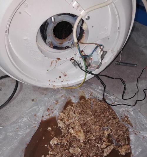 热水器漏水能修吗？有哪些维修方法？