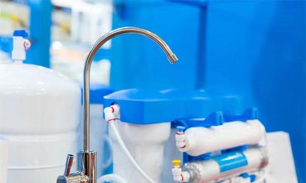净水器维修安装商家哪里找？净水器维修安装服务哪里有？