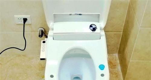 马桶底部渗水怎么办？马桶渗水原因及解决方法是什么？