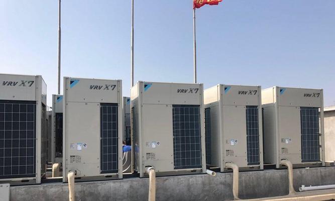 附近家用中央空调维修价格是多少？如何选择合适的维修服务？