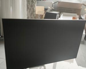 如何拼装2个24寸显示器？拼装过程中常见问题有哪些？