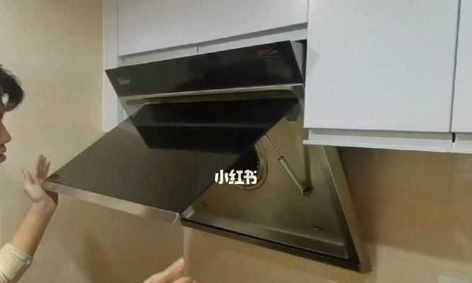 油烟机自清洗怎么操作的？步骤和注意事项是什么？