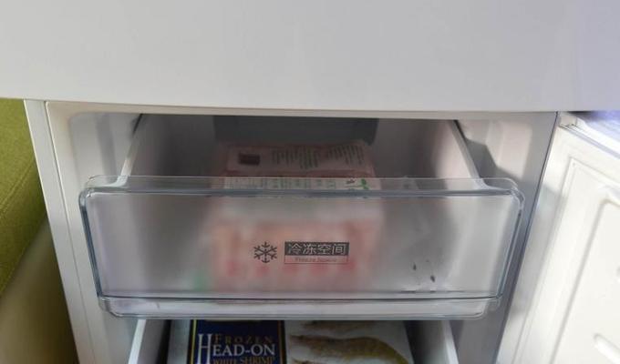 冰柜冰厚是什么原因造成的？如何解决？