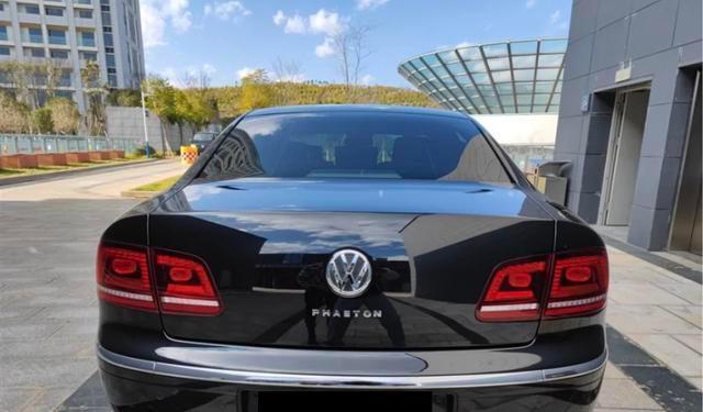 进口大众辉腾价格是多少？V6发动机车型适合男性吗？