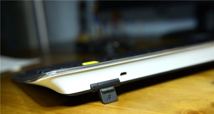 罗技k800键盘使用测评怎么样？常见问题有哪些解决方法？