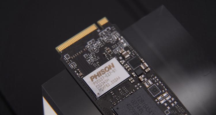 pny固态硬盘怎么样？性能稳定性和速度如何？