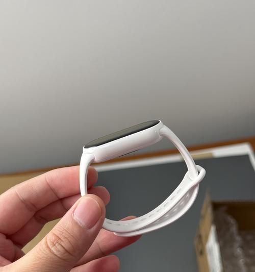 陶瓷机身的手机有什么特点？使用中应注意哪些问题？