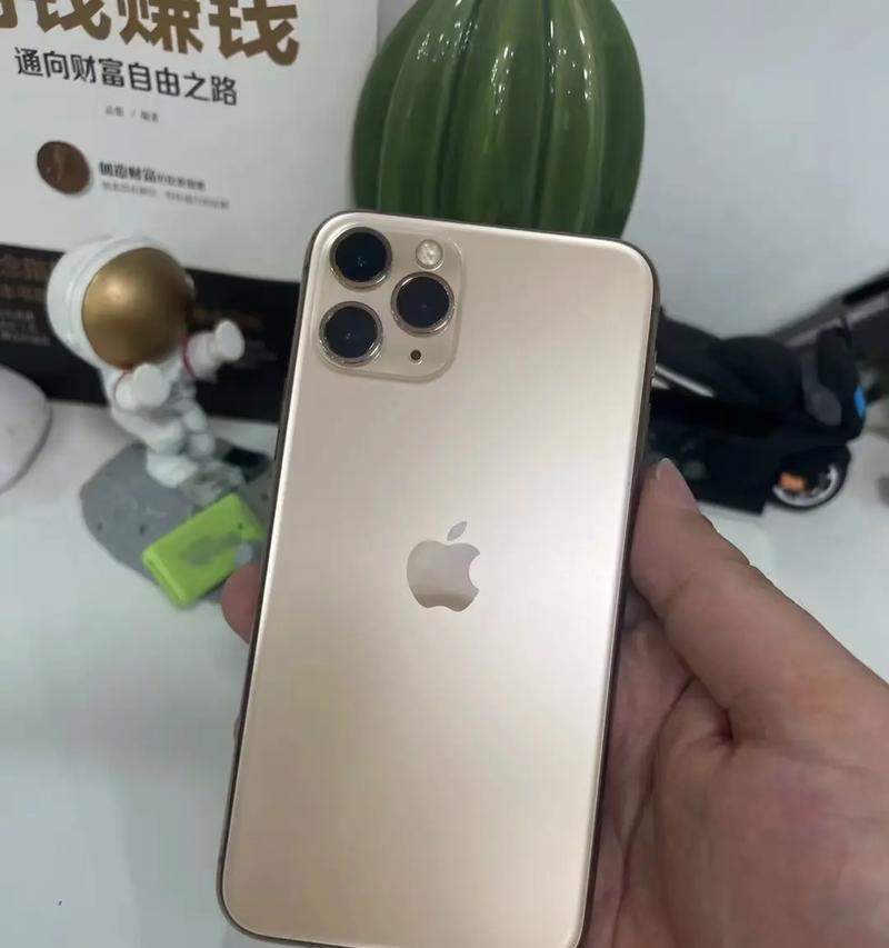 苹果11和11pro的区别在哪里？购买时应该注意什么？